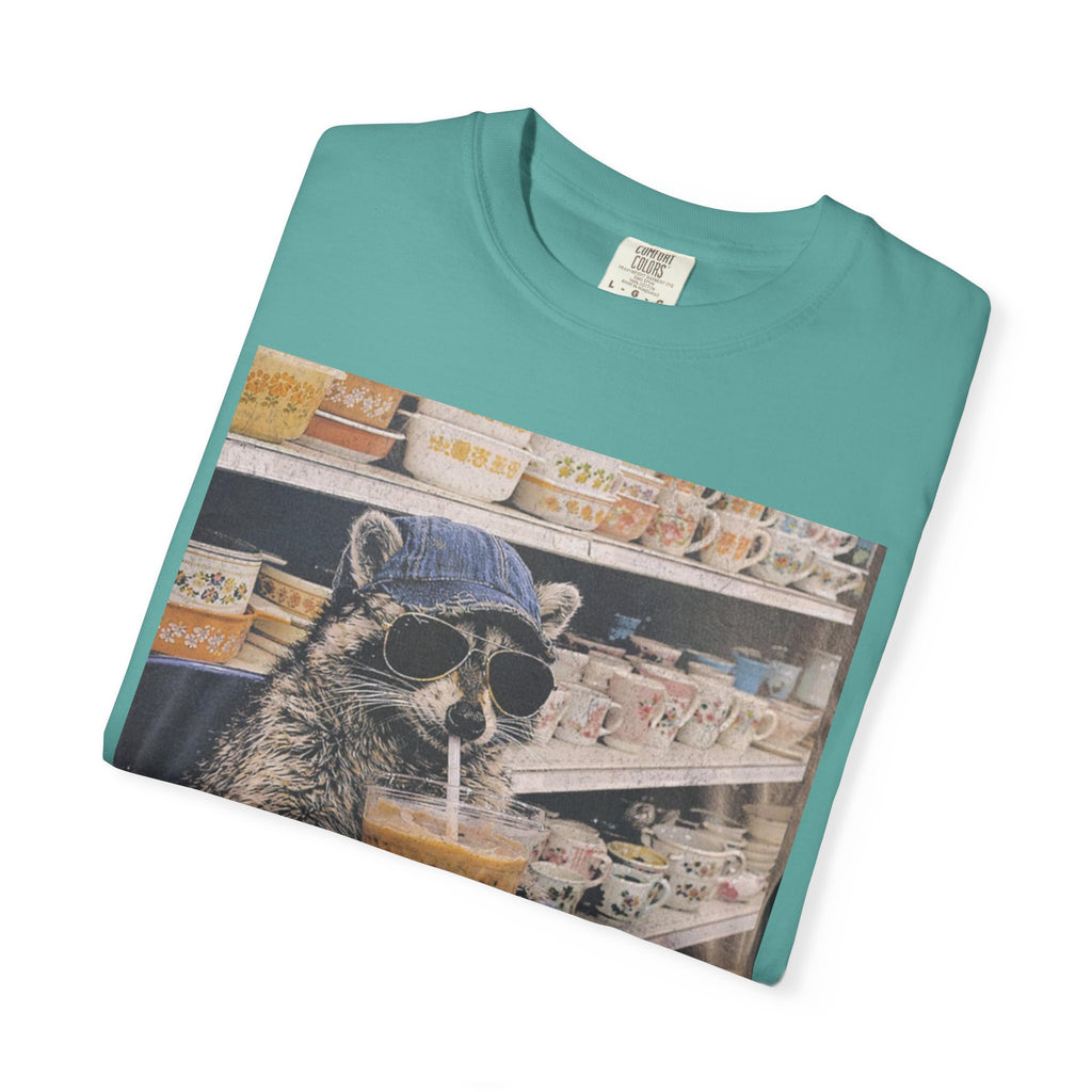 Raccoon Thrift Finds Tee — "I’d thrift that" Graphic T-Shirt