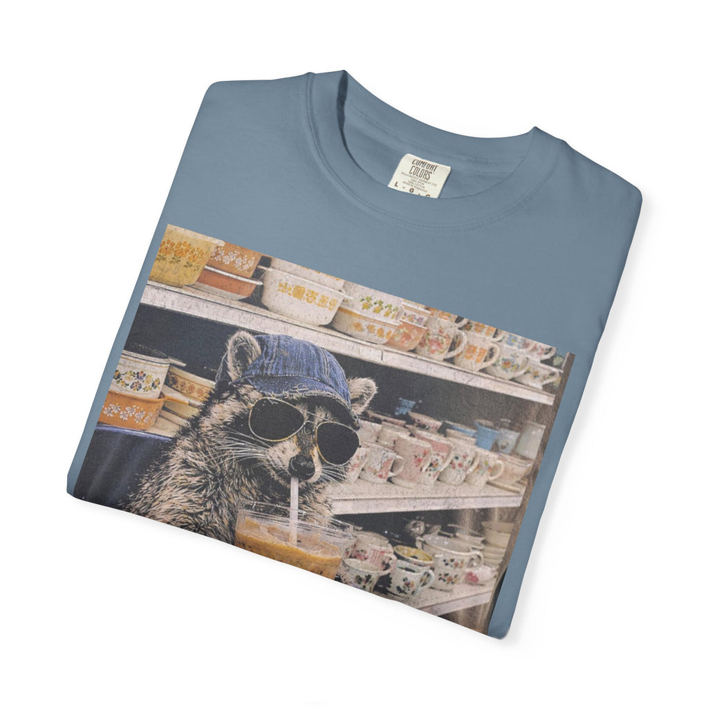 Raccoon Thrift Finds Tee — "I’d thrift that" Graphic T-Shirt