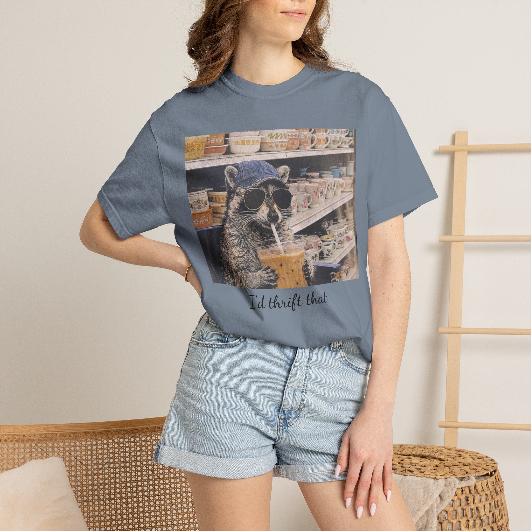 Raccoon Thrift Finds Tee — "I’d thrift that" Graphic T-Shirt