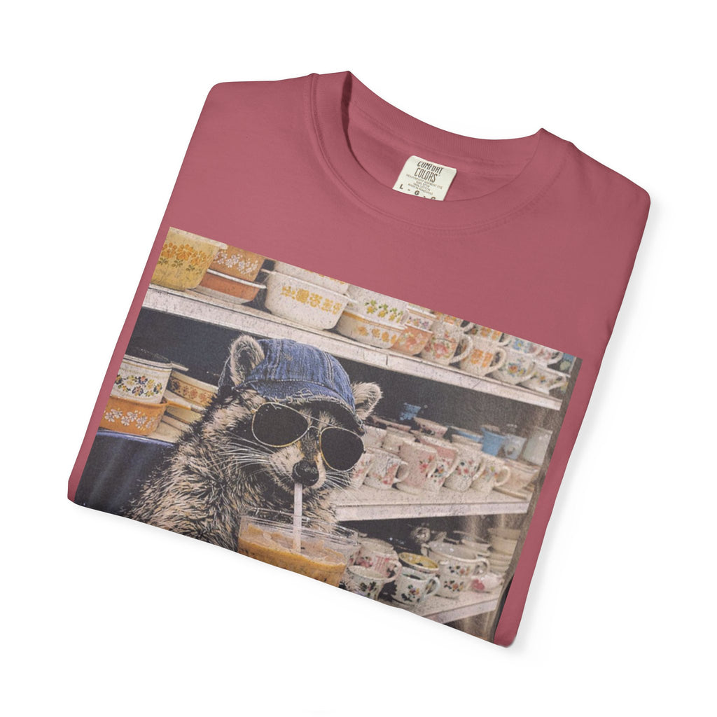 Raccoon Thrift Finds Tee — "I’d thrift that" Graphic T-Shirt
